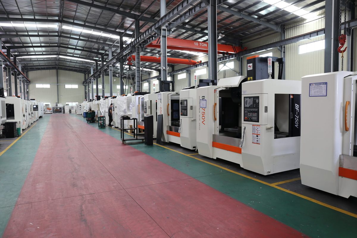 станки на производстве компании Nanjing Kangni Precision Mechanics Co., Ltd